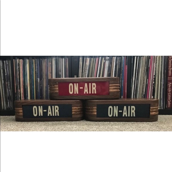It’s back!!!!!!   🎉HP 🎉 Vinyl Record Stand Real wood - Picture 9 of 12